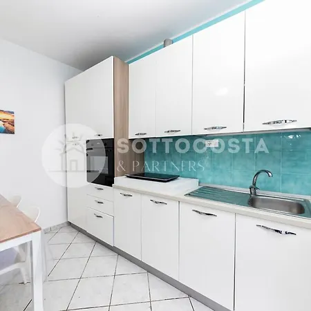 Madison Flat - Apartment